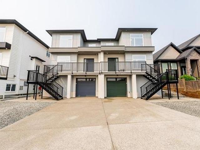 102 1857 Avenue, Surrey, BC, V3S 8J3 house for sale | Listing ID R3169 | Royal LePage