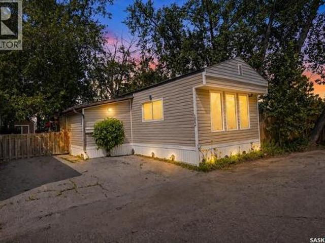 102 219 Grant Street, Saskatoon, SK, S7N 2A5 house for sale | Listing ID SK046355 | Royal LePage