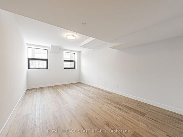 102 555 Sanatorium Road, Hamilton