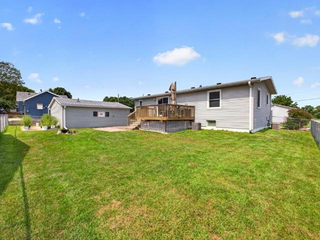 102 5th Street SW