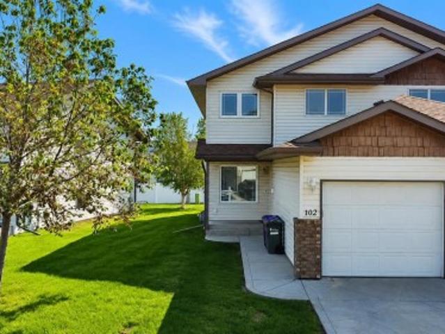102 6 Orr Drive, Red Deer, AB, T4P 3Z8 semi detached for sale | Listing ID A2325 | Royal LePage