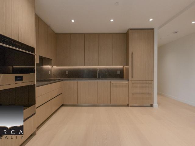 102 777 Harbour Way, North Vancouver 102 777 Harbour Way, North Vancouver House for Rent