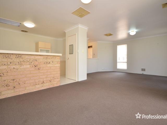 10/2 8 Palmerston StreetSt James WA 6102, Australia