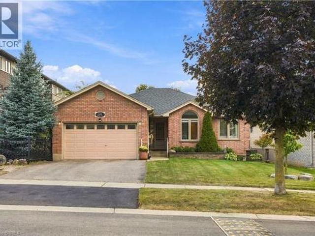 102 Court Drive, Paris, ON, N3L 4G7 house for sale | Listing ID 40866 | Royal LePage