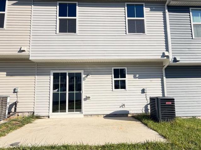 102 Calais Place