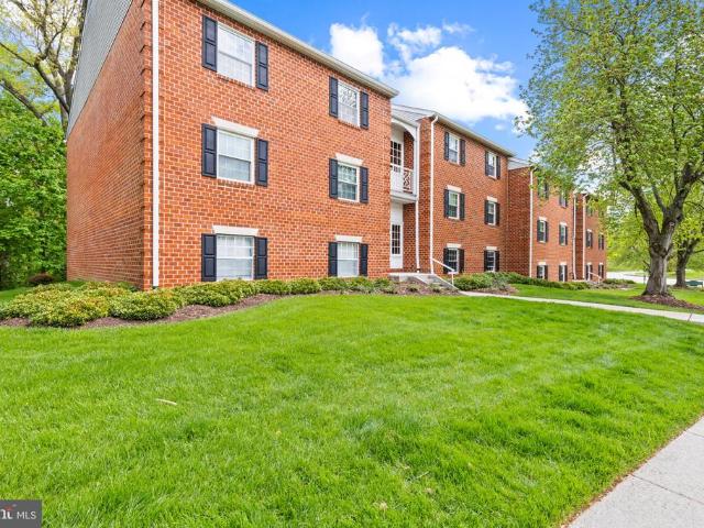 102 Castletown Road # 102