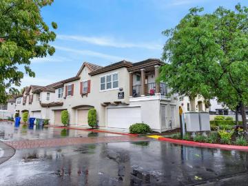 102 Cezanne Ln, Folsom, CA 95630 | MLS #226050