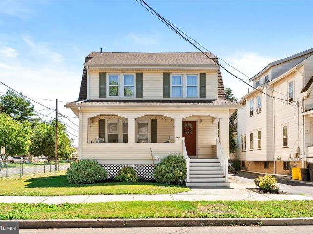 102 Chewalla Boulevard