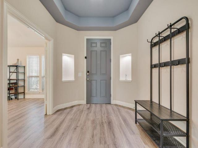 102 Cimmaron Court