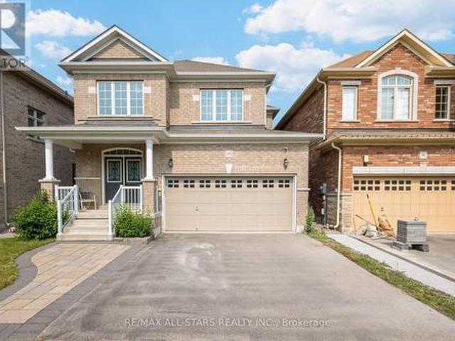 102 Creekland Avenue, Whitchurch Stouffville, ON, L4A 1X4 house for lease | Listing ID N13584 | Royal LePage