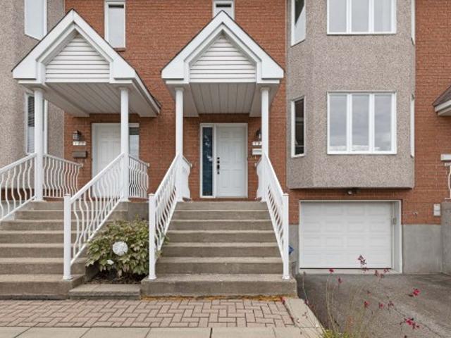 102 Crois. Mcbride, Baie D'Urfé, QC, H9X 4B3 house for sale | Listing ID 23246 | Royal LePage