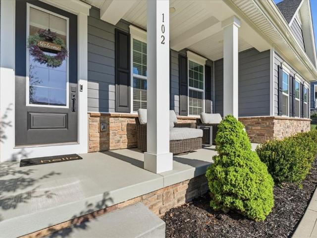 102 Curtis Dr