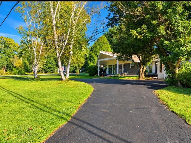 102 Andrews Trace