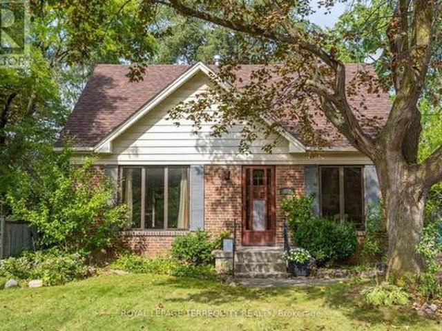 102 Anndale Drive, Toronto, ON, M2N 2X4 house for sale | Listing ID C13841 | Royal LePage