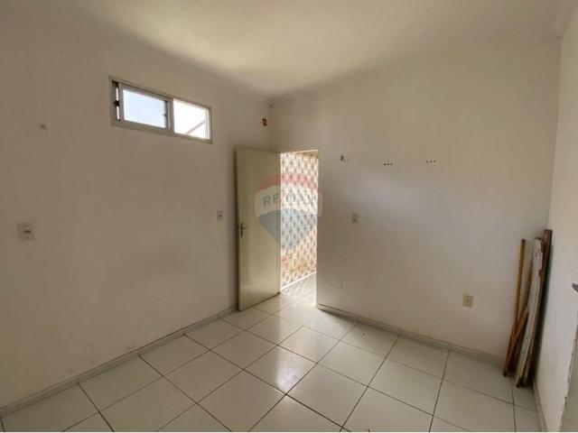 102 Área Útil Apartamento Alugar, 3 Dormitórios localizado em Rua Floriano Peixoto, 228, Centro, Iguatu, Ceará, 63500071 | Brasil