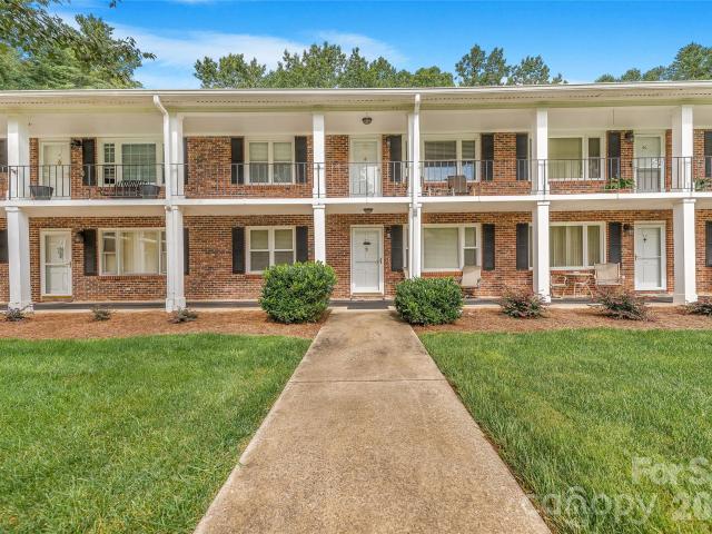 102 Boyd Drive # 2A