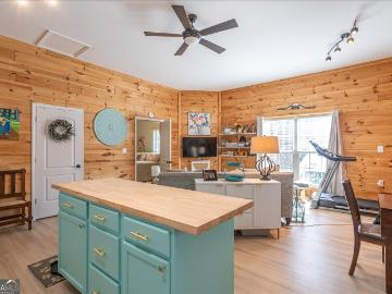 102 Beaverdam Creek Road