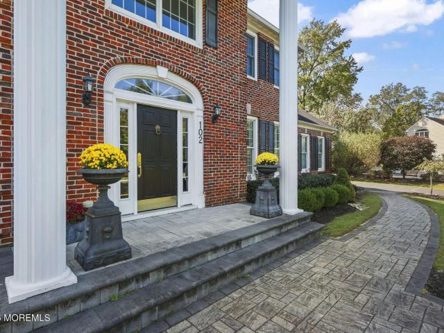 102 Blue Jay Court, Manalapan, US, NJ