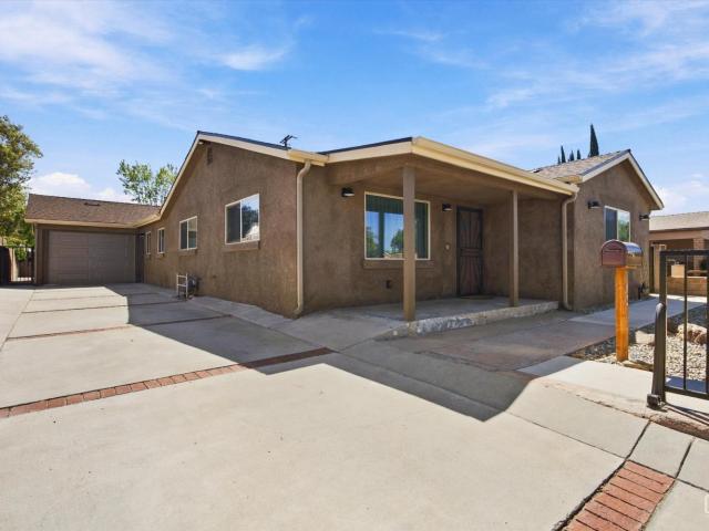 102 Brentwood Drive