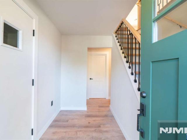 102 Brooklyn Mountain Road