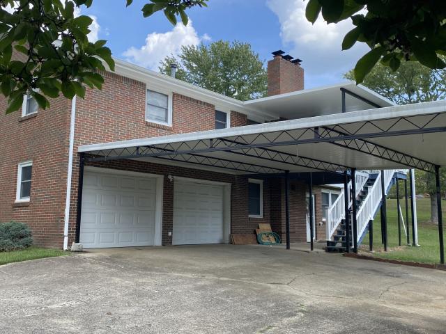 102 Bullock Dr
