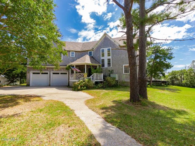 102 Gibbs Circle