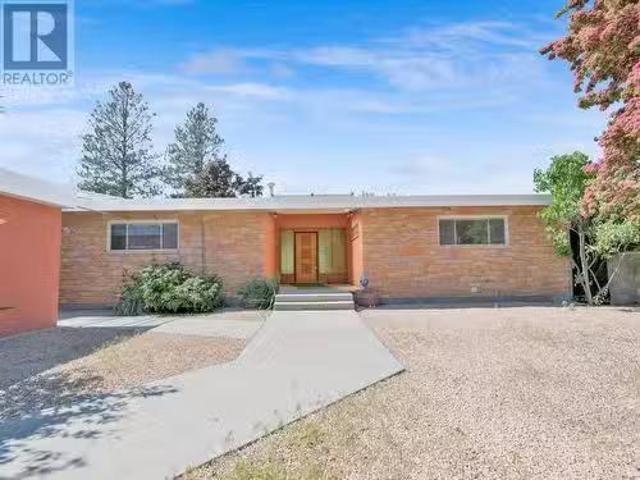102 Derenzy Place, Penticton, BC, V2A 8W7 house for sale Li.