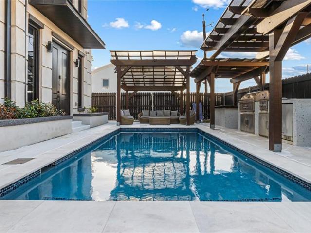 102 E Whiting St, South Padre Island, TX 78597 | MLS #498472