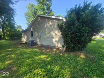 102 E Davidson Street