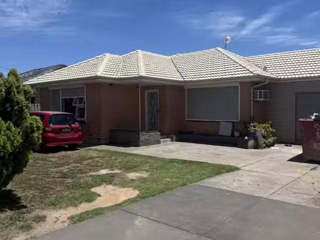 102 East Avenue, BEVERLEY, SA 5009 House for Rent