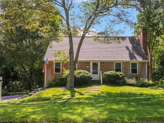 102 Edgewater Road