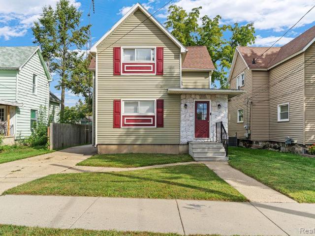 102 Elm Street