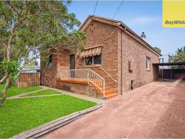 102 Fullagar Road, WENTWORTHVILLE House for rent Listed by He.