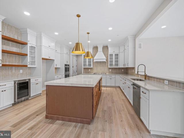 102 Kenard Drive
