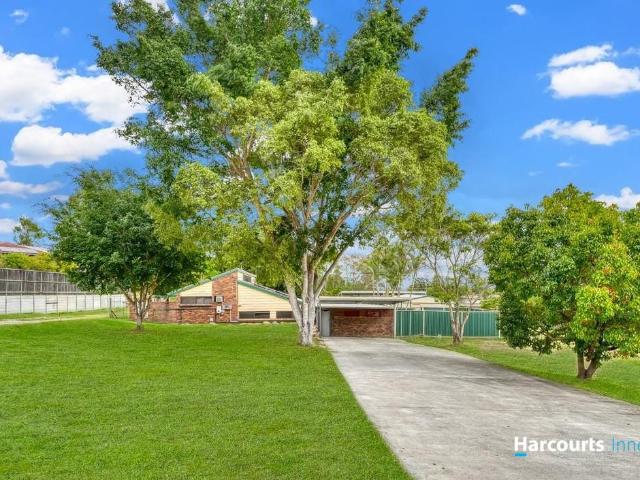 102 Johnston Street, BELLBIRD PARK, QLD 4300