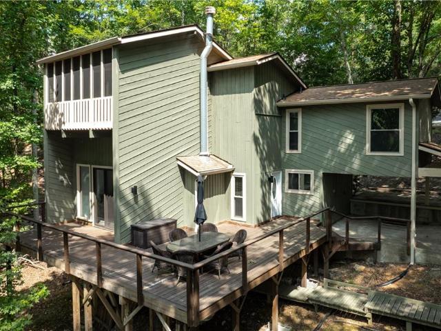 102 Jack Pine Court