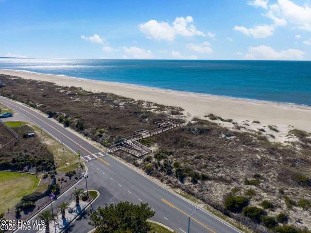 102 Oceangreens Lane