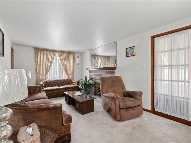 102 Long Rd, Pittsburgh, PA 15235 | MLS #1746