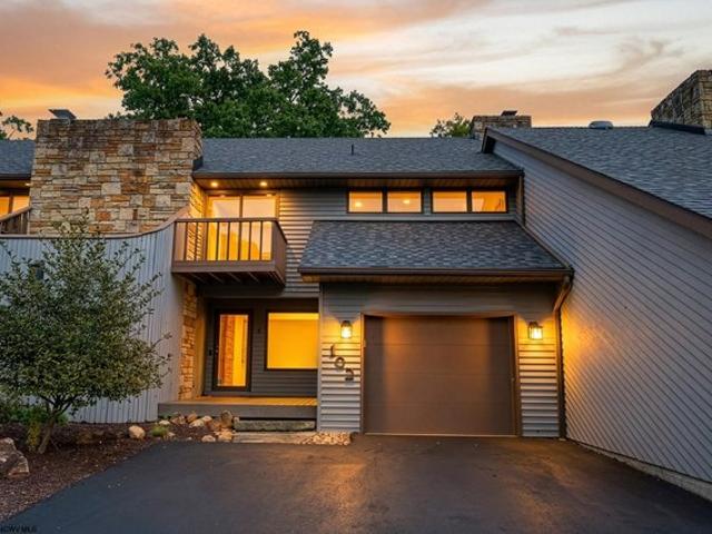 102 Lakeview Ests, Morgantown, WV 26508
