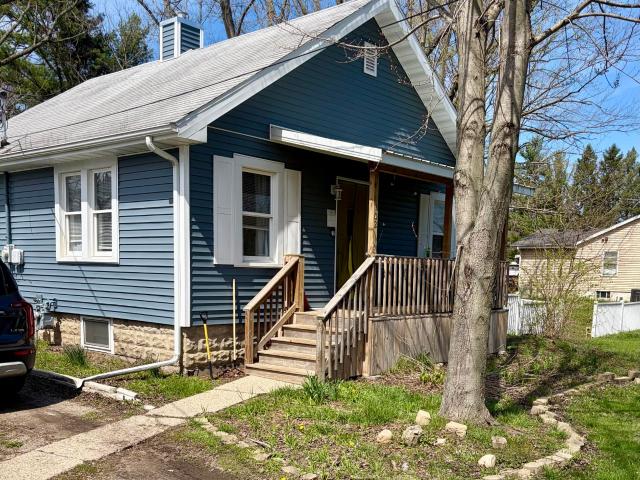 102 Leeds Ave, Michigan City, IN 46360 | MLS #837107