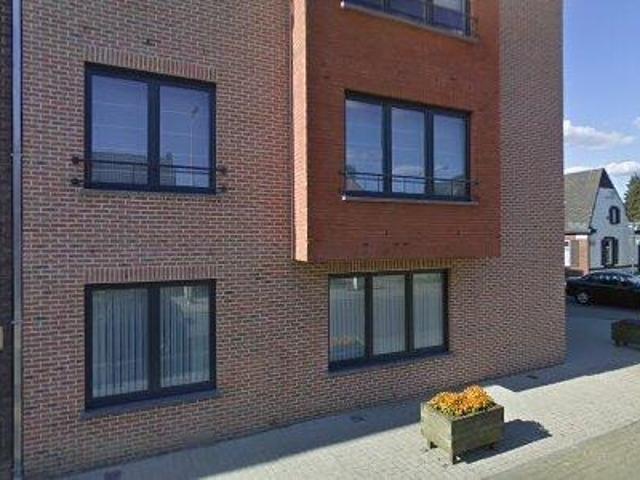 102 m2 apartment for rent in Lommel