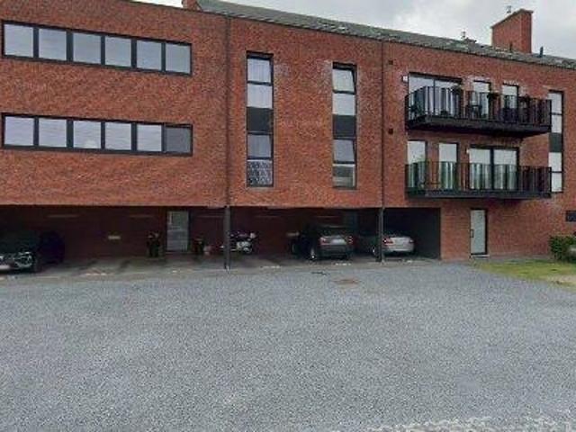 102 m2 apartment for rent in Temse
