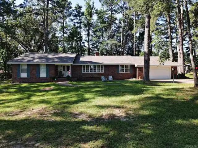 102 MOCKINGBIRD LN, ARKADELPHIA, AR 71923
