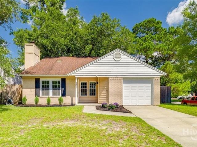 102 Morekis Dr, Savannah, GA 31406
