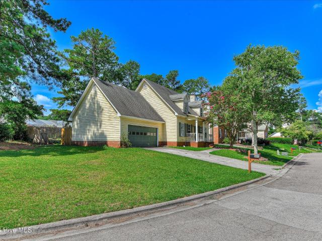 102 Moss Creek Drive