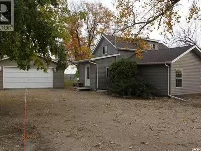 102 Mainprize Street, Midale, SK, S0C 1S0 house for sale Li.
