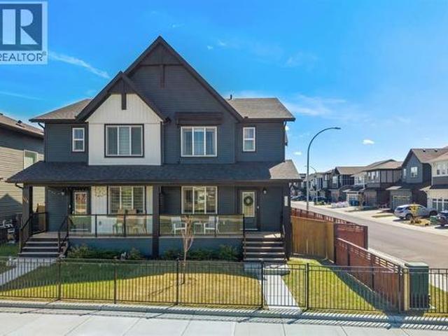 102 Midgrove Sw, Airdrie, AB, T4B 5K7 house for sale | Listing ID A2335 | Royal LePage