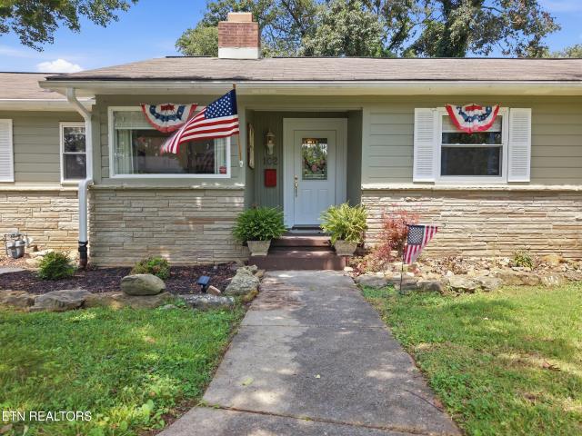 102 Nolan Rd