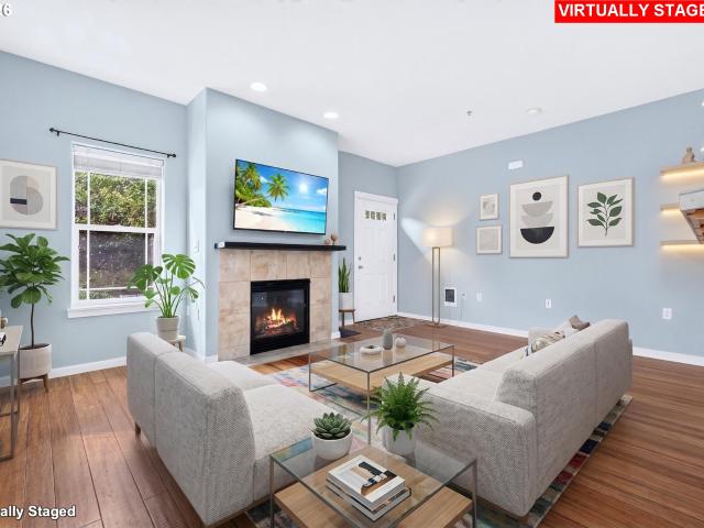 102 ne canvasback way