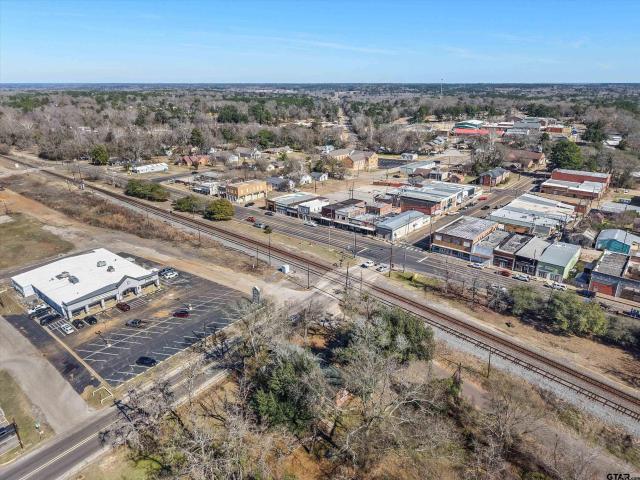 102 S Front St, Overton, TX 75684 | MLS #26002